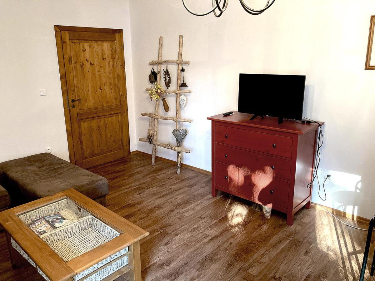 Apartmany Tones Hanusovice Ngoại thất bức ảnh